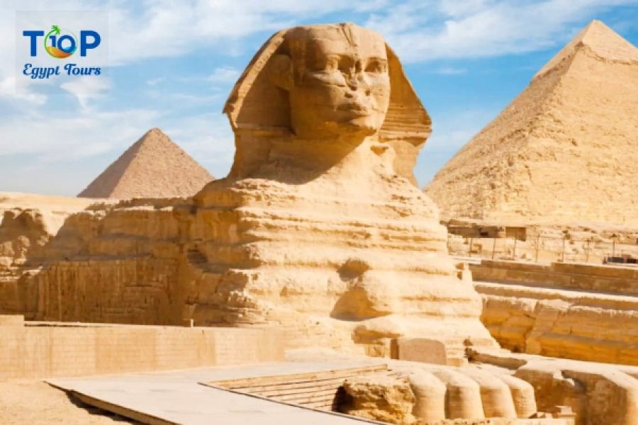 Cairo Half-Day Tour to Giza Pyramids and Sphinx