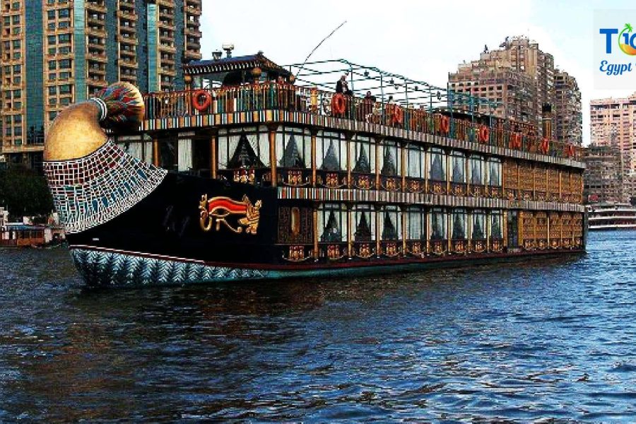 Nile Cruise tour with dinner in Cairo