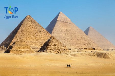 Cairo Day Tour to Meidum, Giza Pyramids and Saqqara