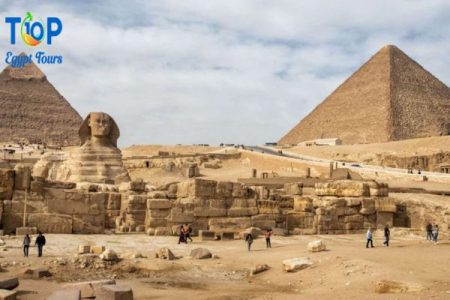 Giza Pyramids and Sphinx day tour