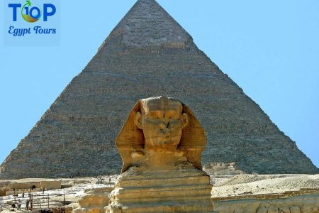 Giza Pyramids and Saqqara Day Tour from Alexandria