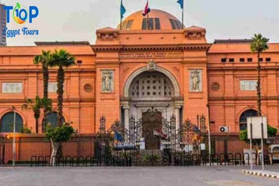 The Facade of Egyptian museum