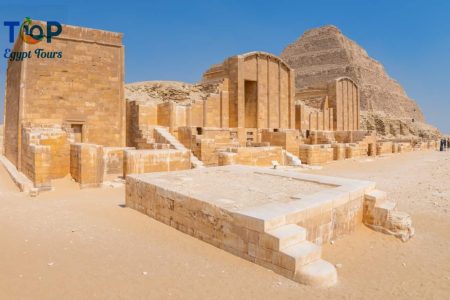 Memphis and Saqqara Tour Including Lunch from Alexandria