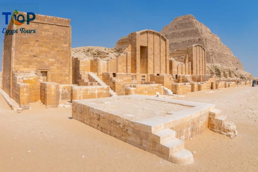 Memphis and Saqqara Tour Including Lunch from Alexandria