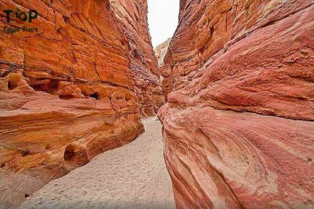 Colored Canyon and Blue Hole Day Trip from Sharm