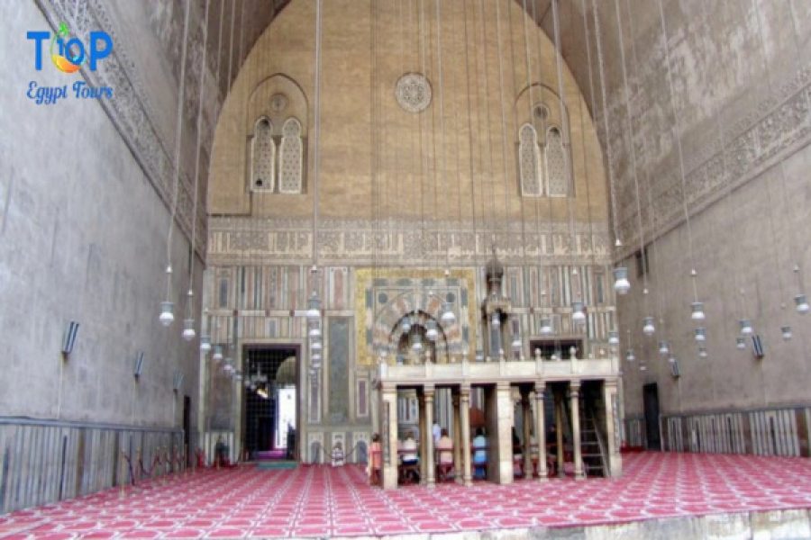 Islamic Cairo and Pyramids Tour- Al sultan Hassan Mosque