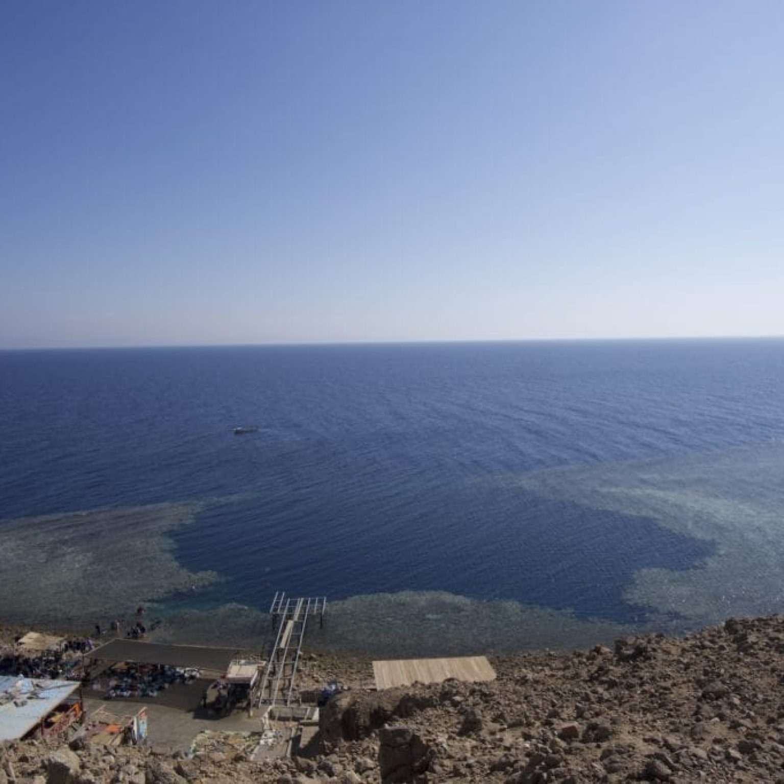 The Blue Hole in Dahab Egypt3-min