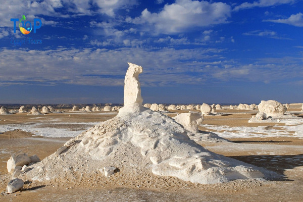 beauty of Egypt's White Desert