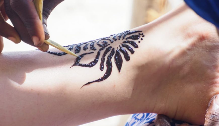 Henna Painting