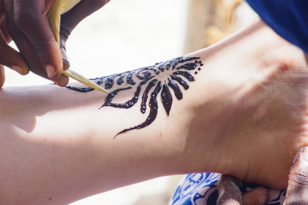 Henna Painting