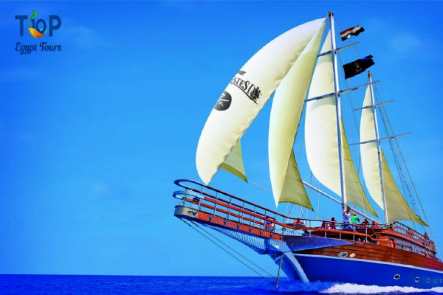 Pirates Boat Snorkelling Trip Boat Excursions in Hurghada