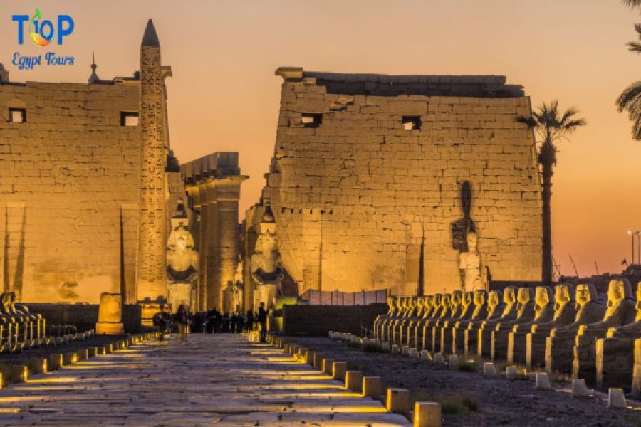 luxor two days tour from Hurghada